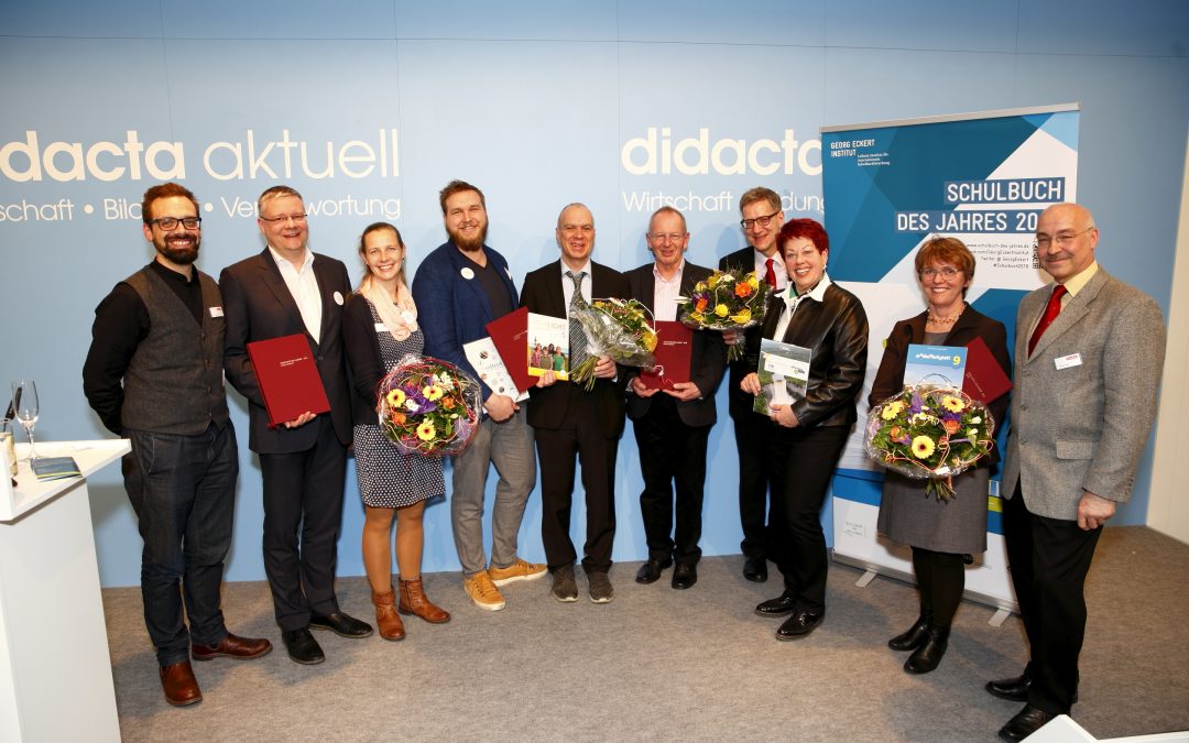 „And the win­ner is… das mBook.” — again.